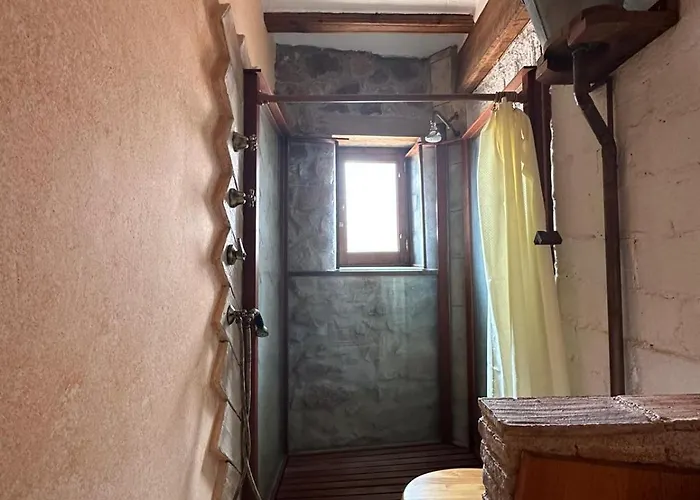 Casa Pastor 3*